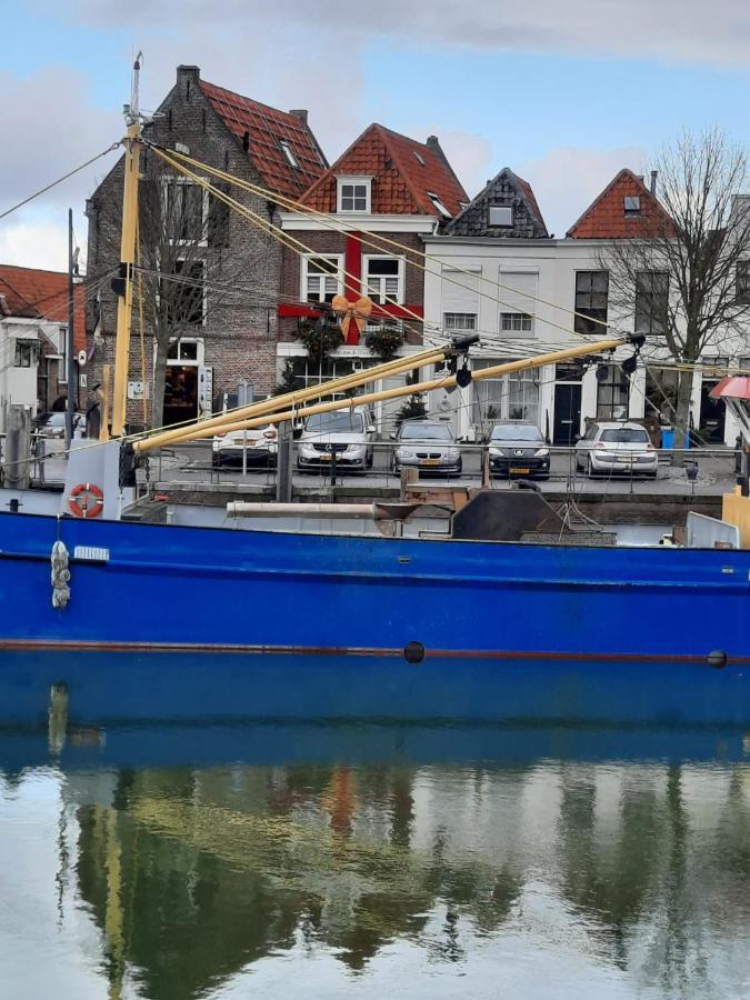 Huys Aan De Haven Hotell Zierikzee Exteriör bild